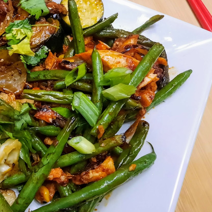Gochujang Chicken with Green Beans and Corn