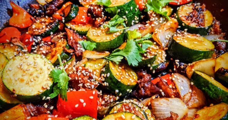 Pulled Rib Sesame Zucchini Stir Fry