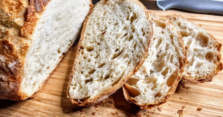 No Knead Dutch Oven Bread