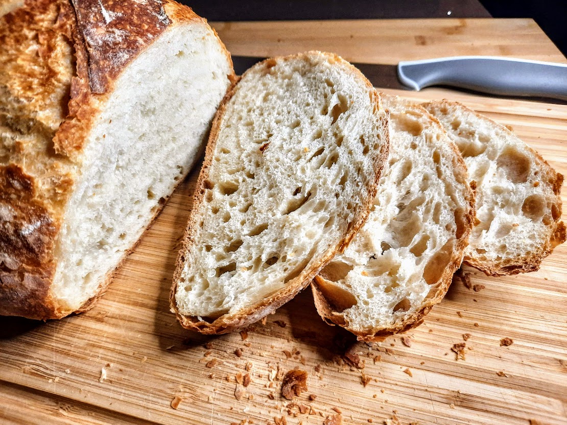 No Knead Dutch Oven Bread